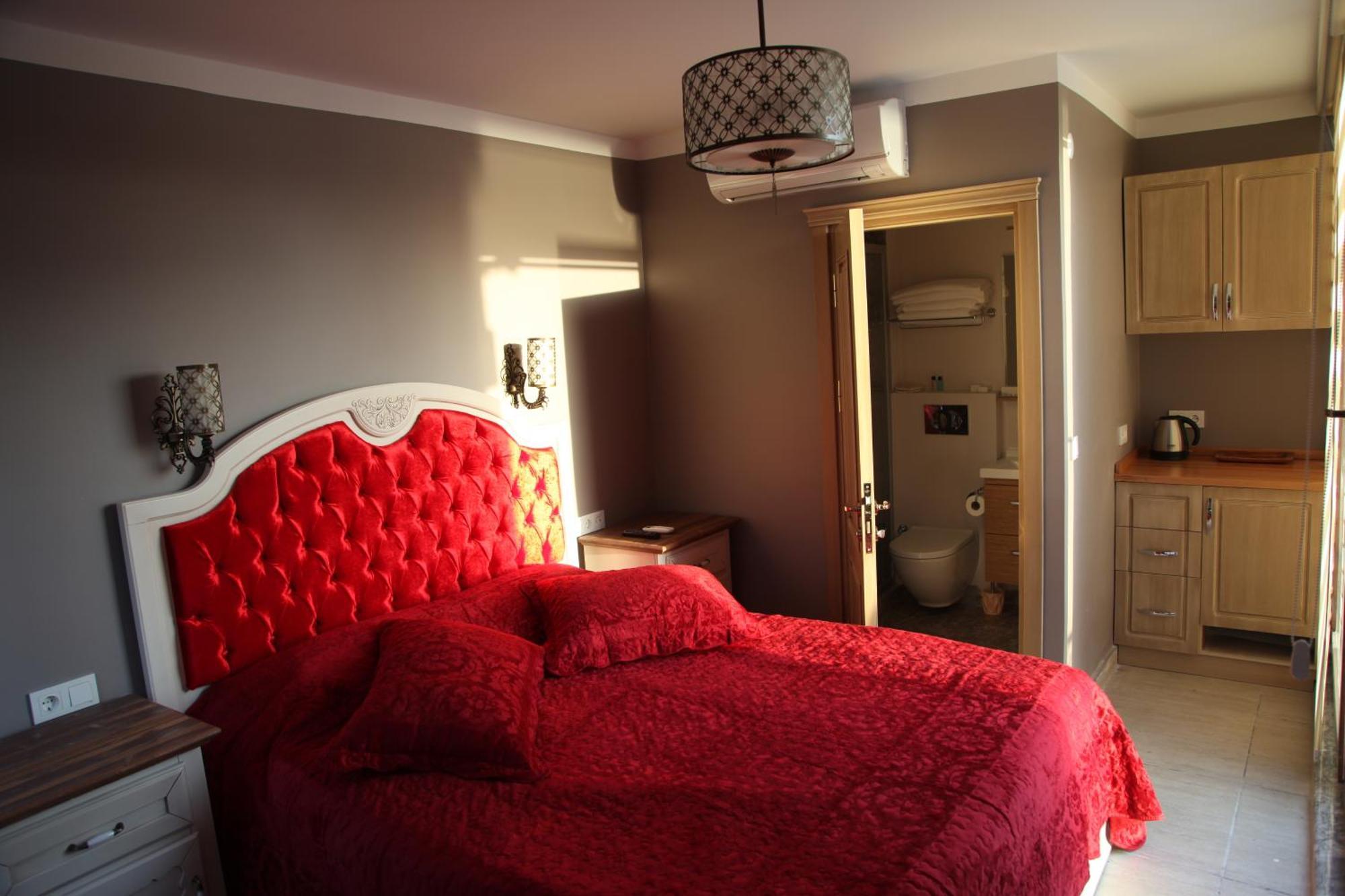 Galatolia Otel 3*
