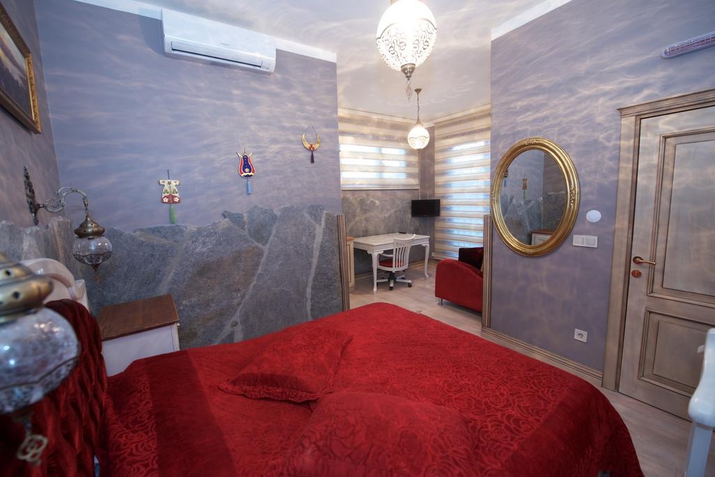 Galatolia 3*