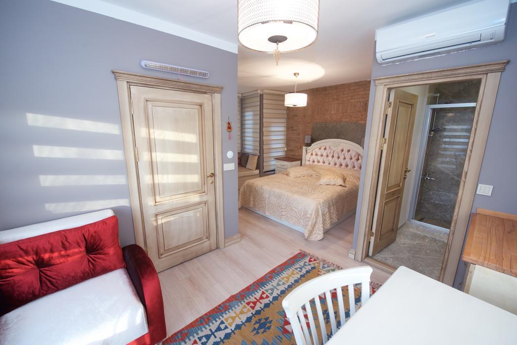 Otel Galatolia