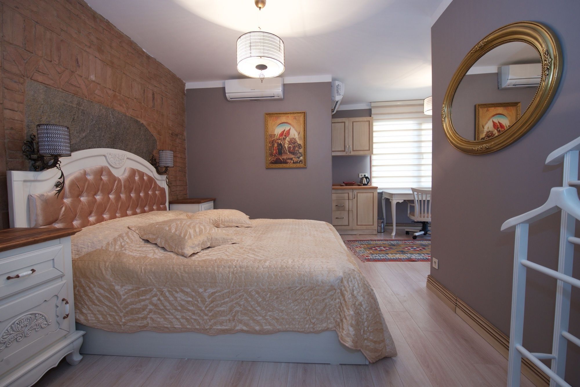 Galatolia Otel